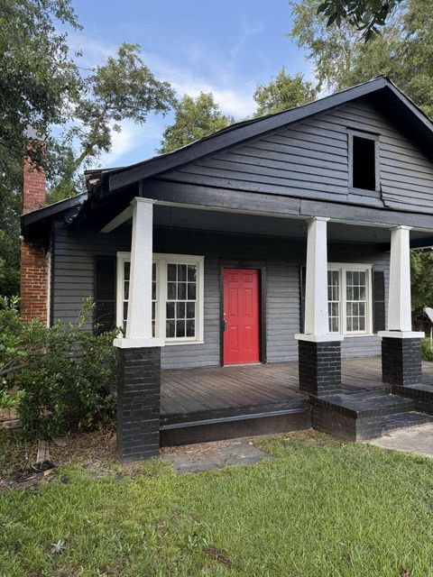 Photo of 311 E Broad Street, Louisville, GA 30434 (MLS # 547617)