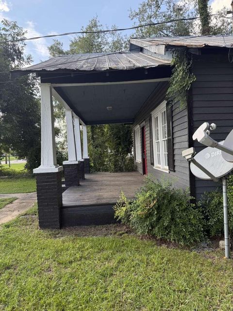 Tiny photo for 311 E Broad Street, Louisville, GA 30434 (MLS # 547617)