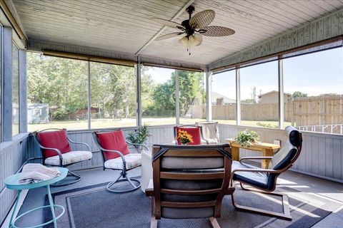 Tiny photo for 102 Peachtree Street, Wrens, GA 30833 (MLS # 546938)