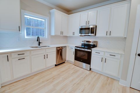 Tiny photo for 1165 Watersedge Cove, Tignall, GA 30668 (MLS # 551191)