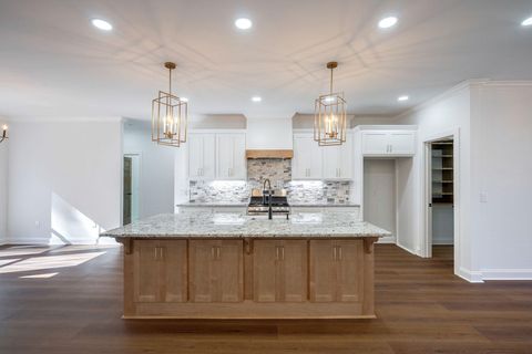 Tiny photo for 126 Elliot Circle, McCormick, SC 29835 (MLS # 547571)