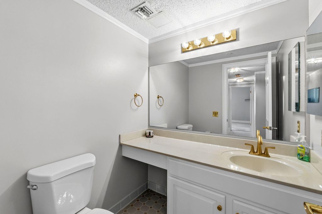 Photo of 1 7th Street, Augusta, GA 30901 (MLS # 555354)