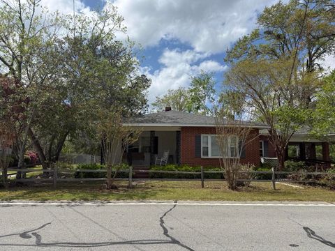Tiny photo for 641 S Masonic Street, Millen, GA 30442 (MLS # 552044)