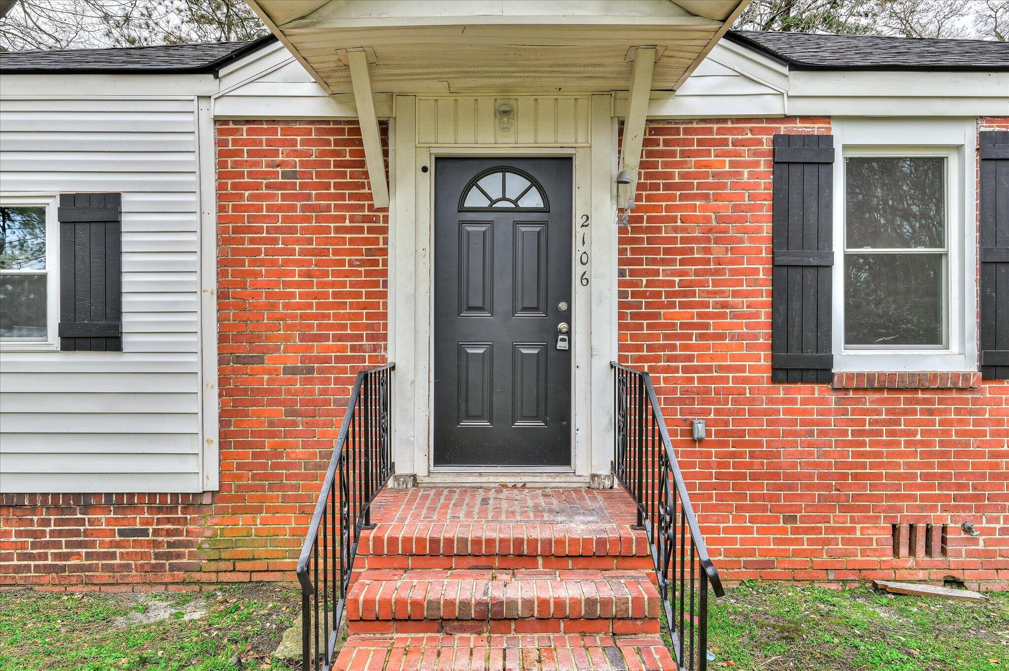 2106 Roosevelt Drive