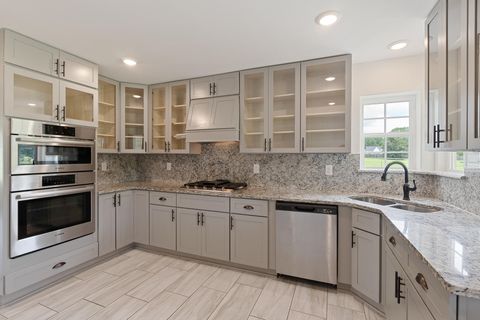 Tiny photo for 11 Summerfield Court, Trenton, SC 29847 (MLS # 543339)