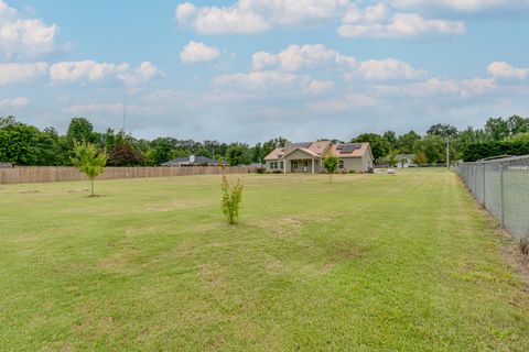 Tiny photo for 11 Summerfield Court, Trenton, SC 29847 (MLS # 543339)
