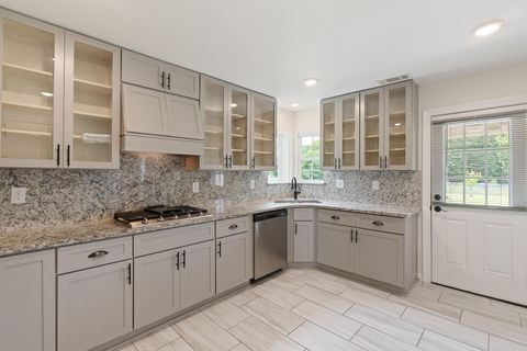 Tiny photo for 11 Summerfield Court, Trenton, SC 29847 (MLS # 543339)