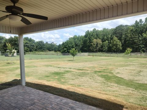 Tiny photo for 11 Summerfield Court, Trenton, SC 29847 (MLS # 543339)