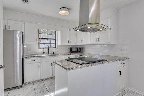 Tiny photo for 350 Marshall Street, Martinez, GA 30907 (MLS # 548506)