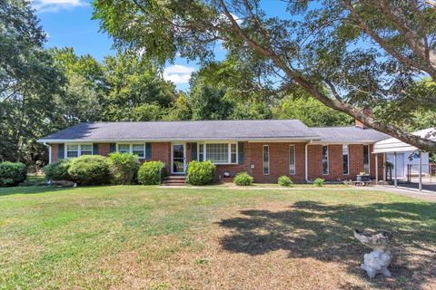 A home in Beech Island