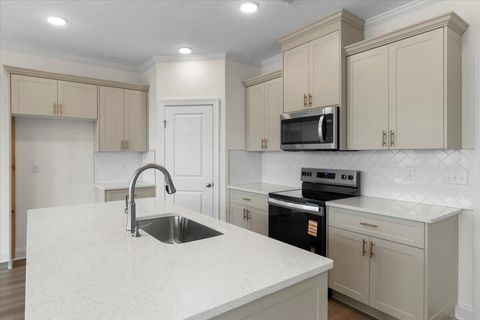 Tiny photo for 460 Helen Drive, North Augusta, SC 29860 (MLS # 542512)