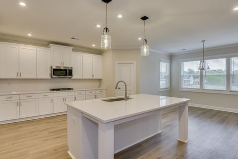 Tiny photo for 8 Belfast Court, North Augusta, SC 29860 (MLS # 542953)