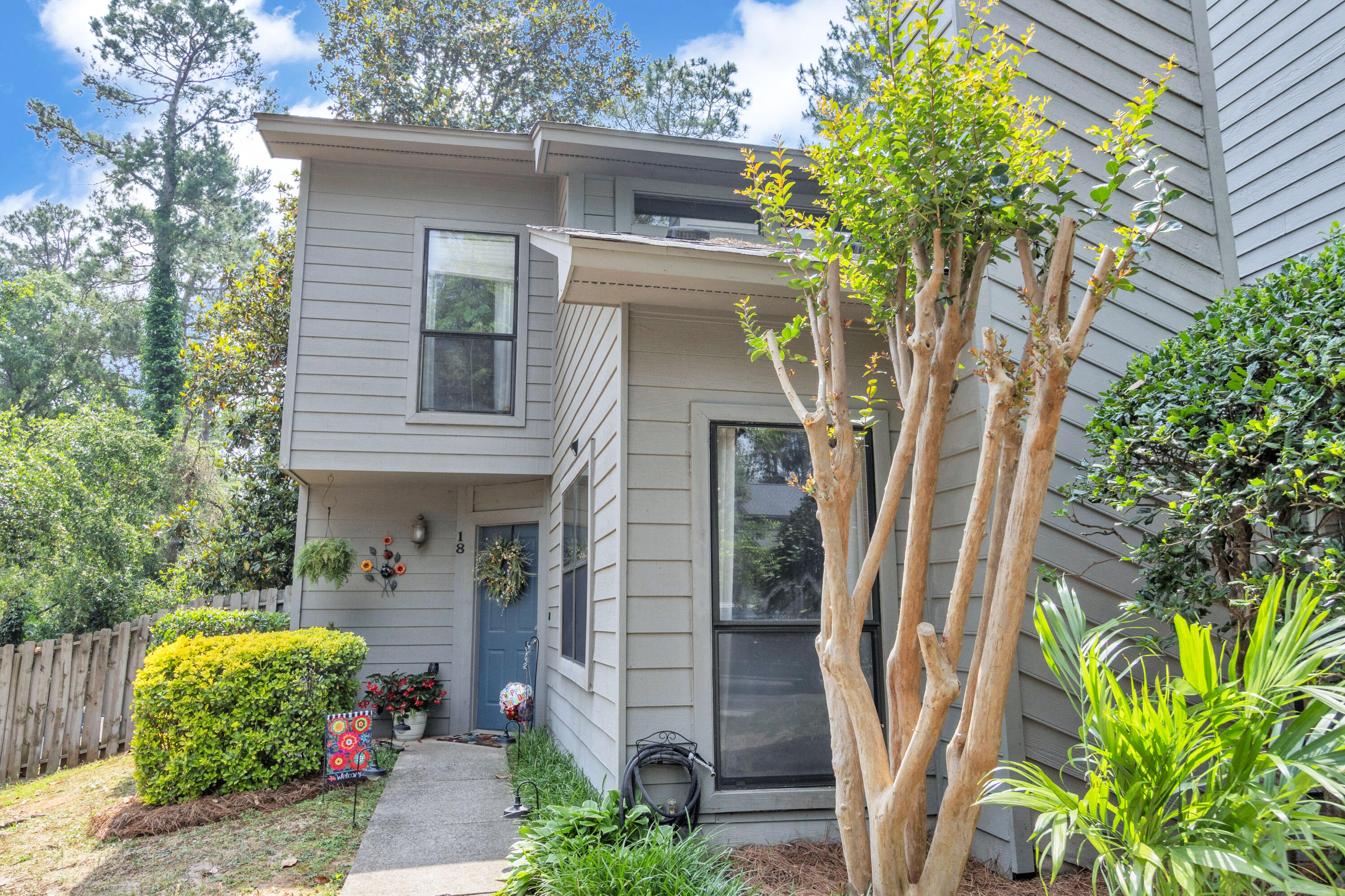 16 Cardinal Lane