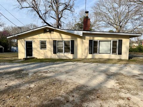 Photo of 168 Rivers Circle, Thomson, GA 30824 (MLS # 552971)