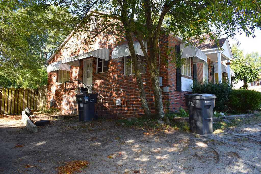 Photo of 1433 Troupe Street, Augusta, GA 30904 (MLS # 549829)