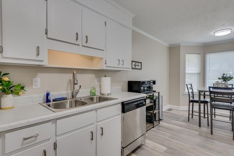 Tiny photo for 105 Morningside Court, Augusta, GA 30904 (MLS # 546208)