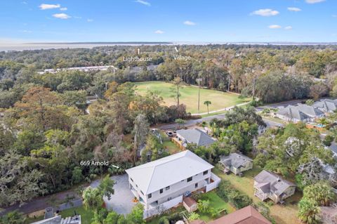 Photo of 669 Arnold Lane, St. Simons, GA 31522 (MLS # 550803)