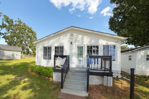 Tiny photo for 64 & 80 Peaceful Way Way, Prosperity, SC 29127 (MLS # 547497)