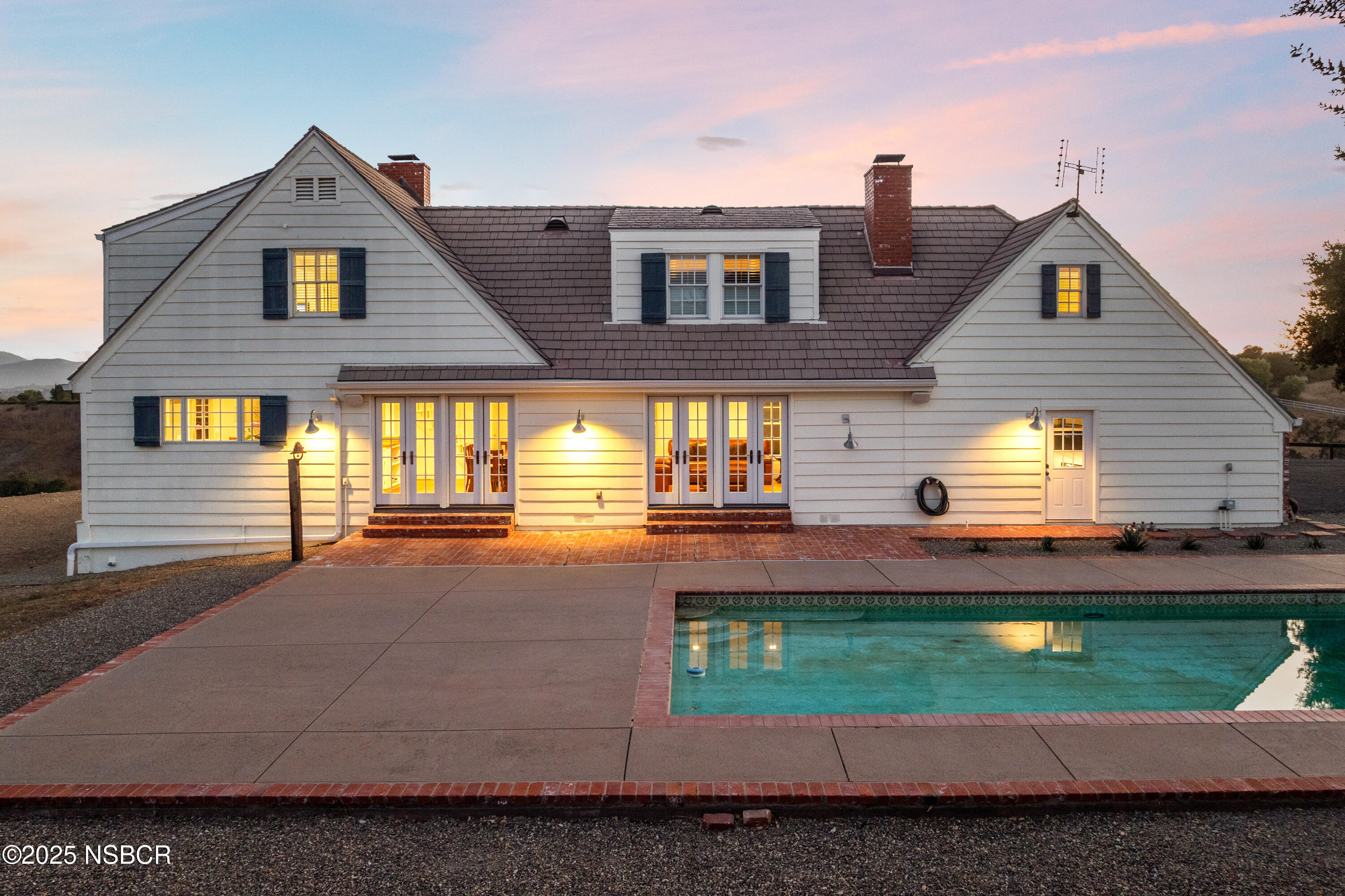 Santa Ynez, California 93460, United States, 3 Bedrooms Bedrooms, ,4 BathroomsBathrooms,Residential,Active,198675