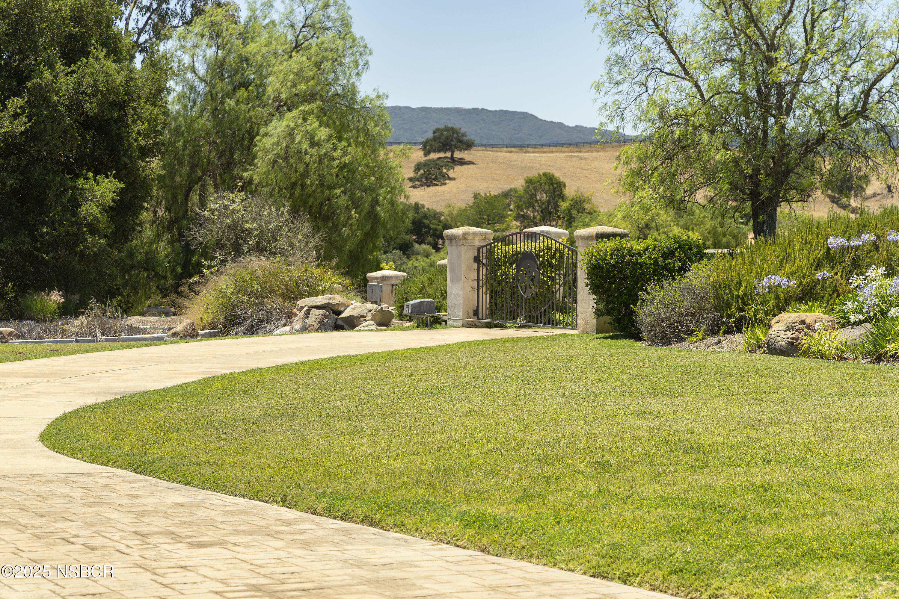 Santa Ynez, California 93460, United States, 3 Bedrooms Bedrooms, ,2 BathroomsBathrooms,Residential,Pending,165970