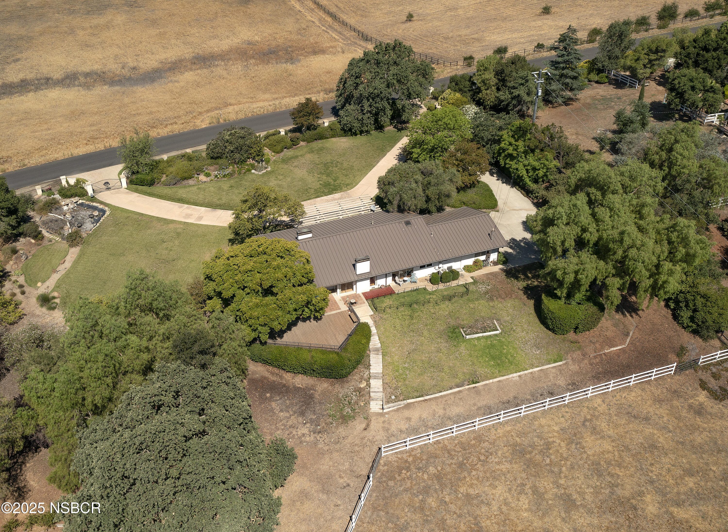 Santa Ynez, California 93460, United States, 3 Bedrooms Bedrooms, ,2 BathroomsBathrooms,Residential,Pending,165970