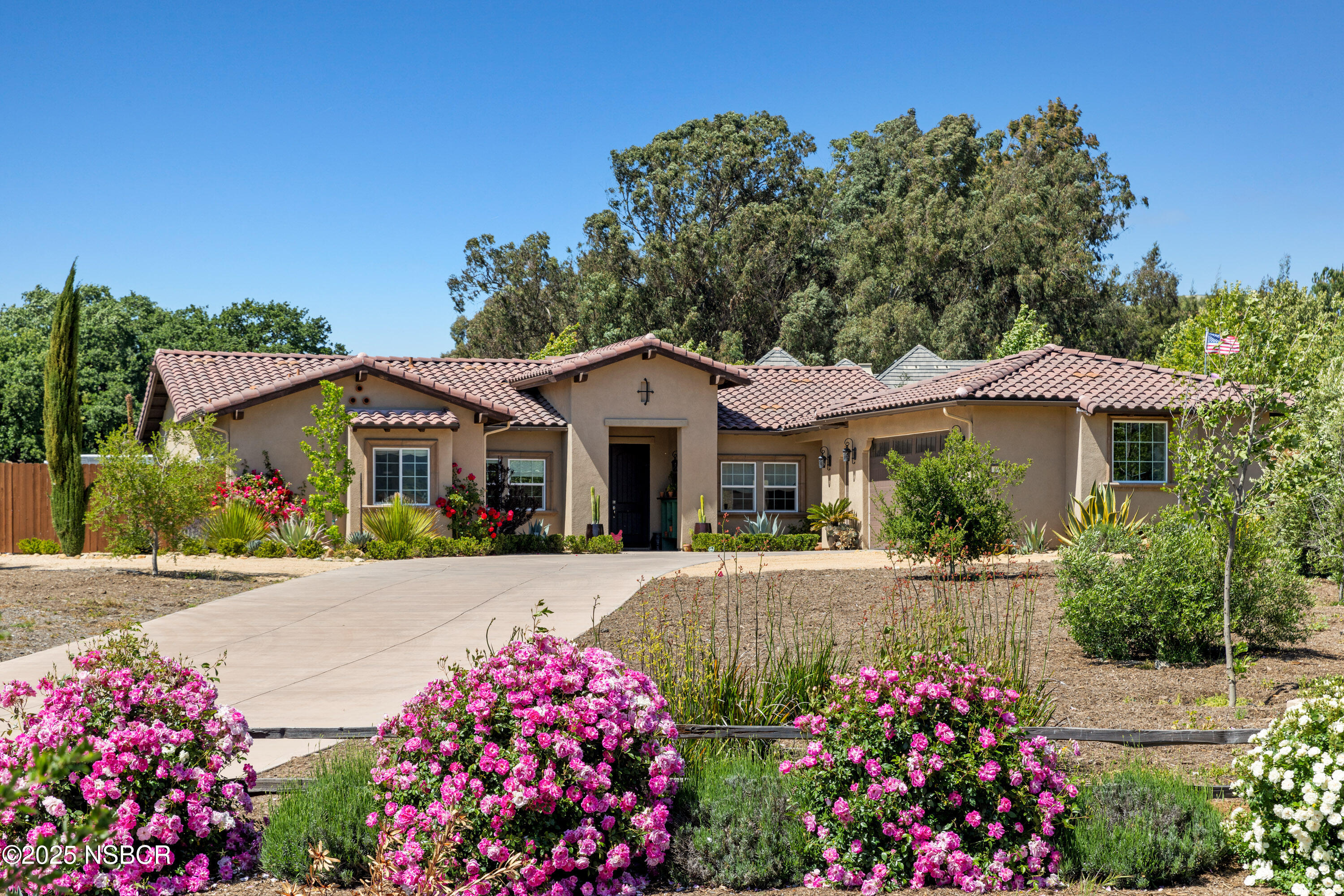 Solvang, California 93463, United States, 3 Bedrooms Bedrooms, ,4 BathroomsBathrooms,Residential,Active,131635