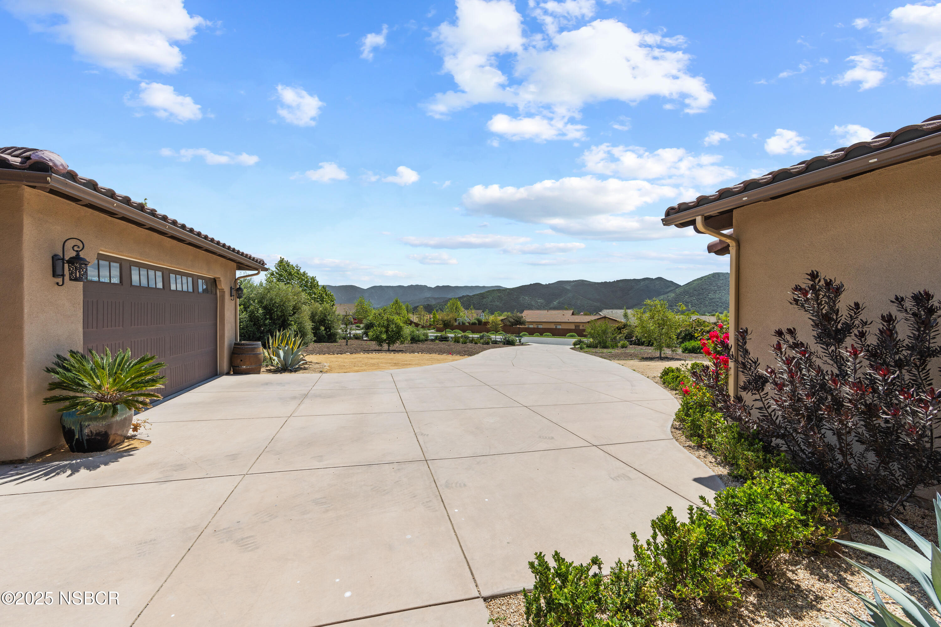 Solvang, California 93463, United States, 3 Bedrooms Bedrooms, ,4 BathroomsBathrooms,Residential,Active,131635