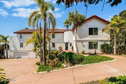 Photo of 425 Calle Cielo, Nipomo, CA 93444 (MLS # 25000973)