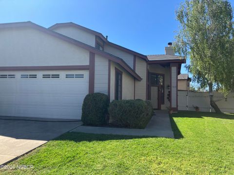 Photo of 1213 Iris Court, Lompoc, CA 93436 (MLS # 26000494)