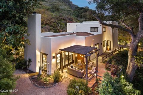 Photo of 1435 Sycamore Canyon Road, Santa Barbara, CA 93108 (MLS # 26000502)