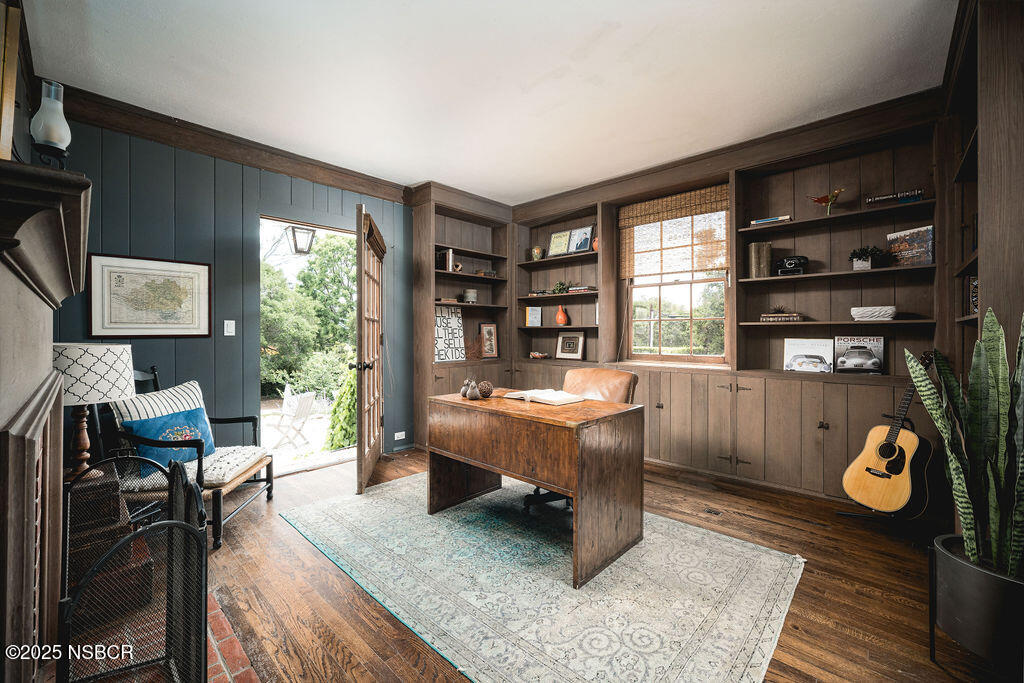 Santa Barbara, California 93105, United States, 5 Bedrooms Bedrooms, ,4 BathroomsBathrooms,Residential,Active,153749