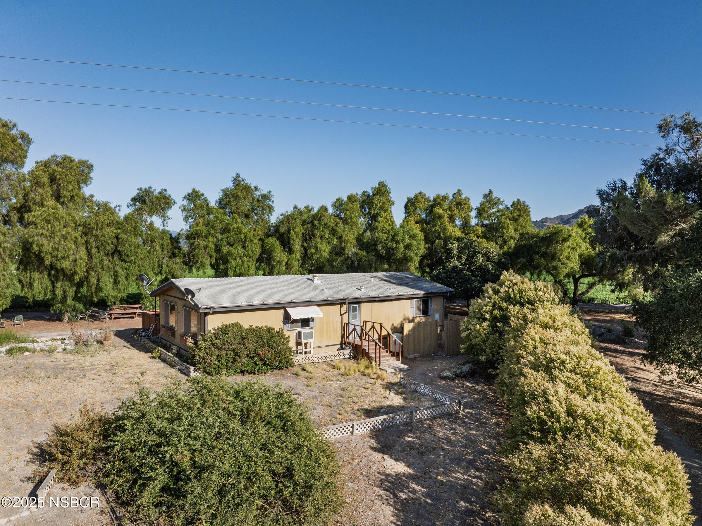 Buellton, California 93427, United States, 3 Bedrooms Bedrooms, ,3 BathroomsBathrooms,Residential,Active,196043