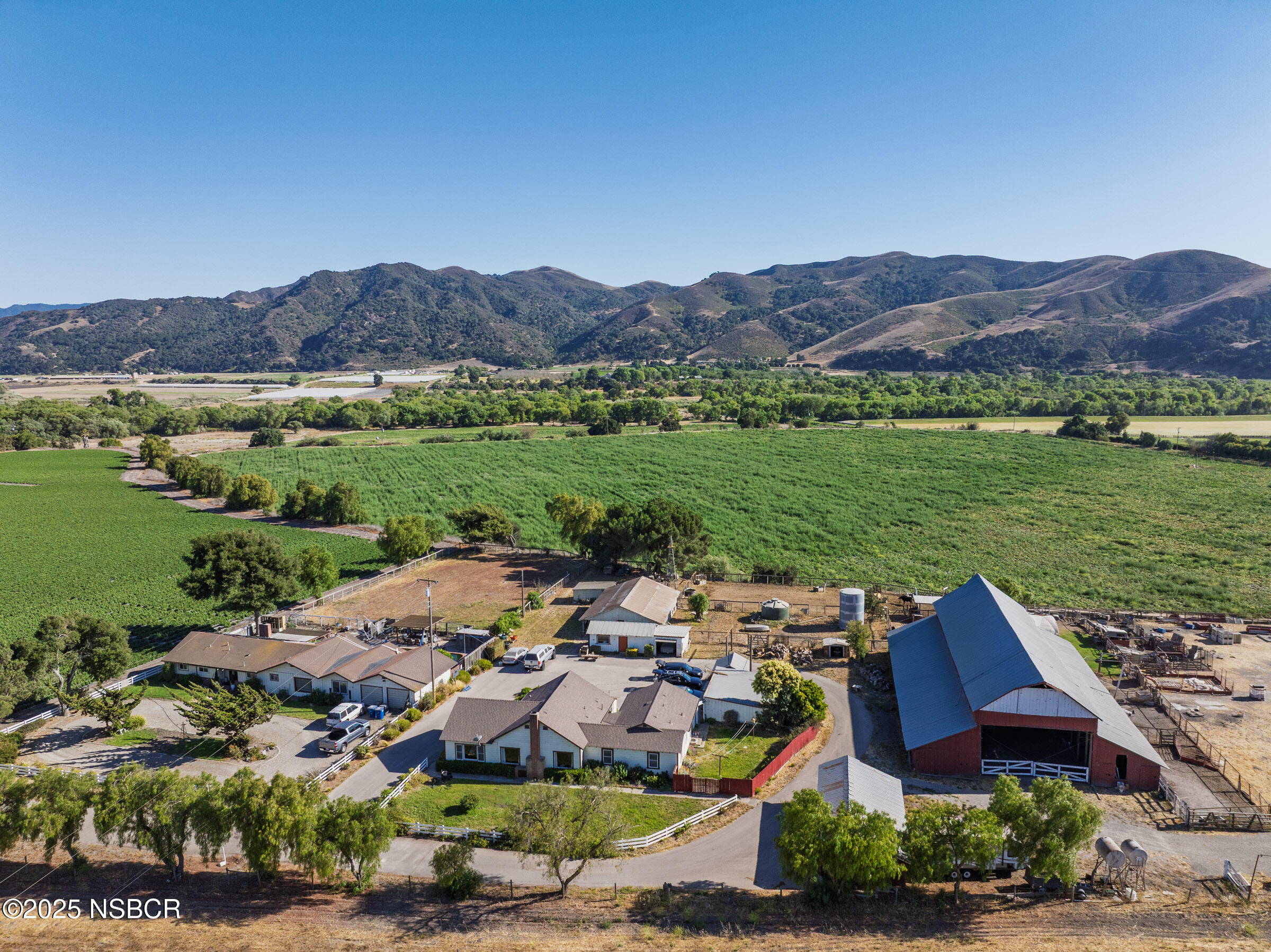 Buellton, California 93427, United States, 3 Bedrooms Bedrooms, ,3 BathroomsBathrooms,Residential,Active,196043