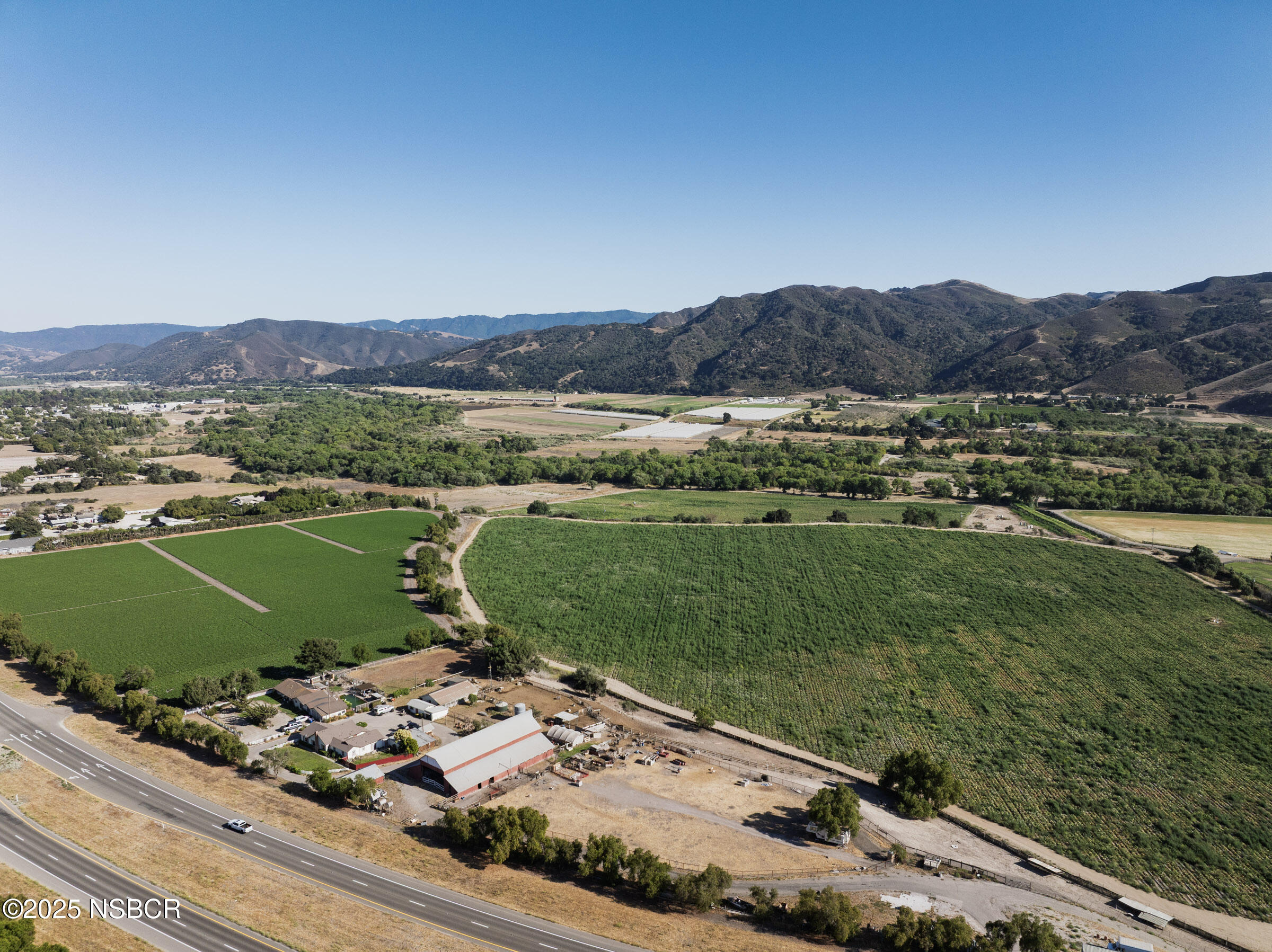 Buellton, California 93427, United States, 3 Bedrooms Bedrooms, ,3 BathroomsBathrooms,Residential,Active,196043