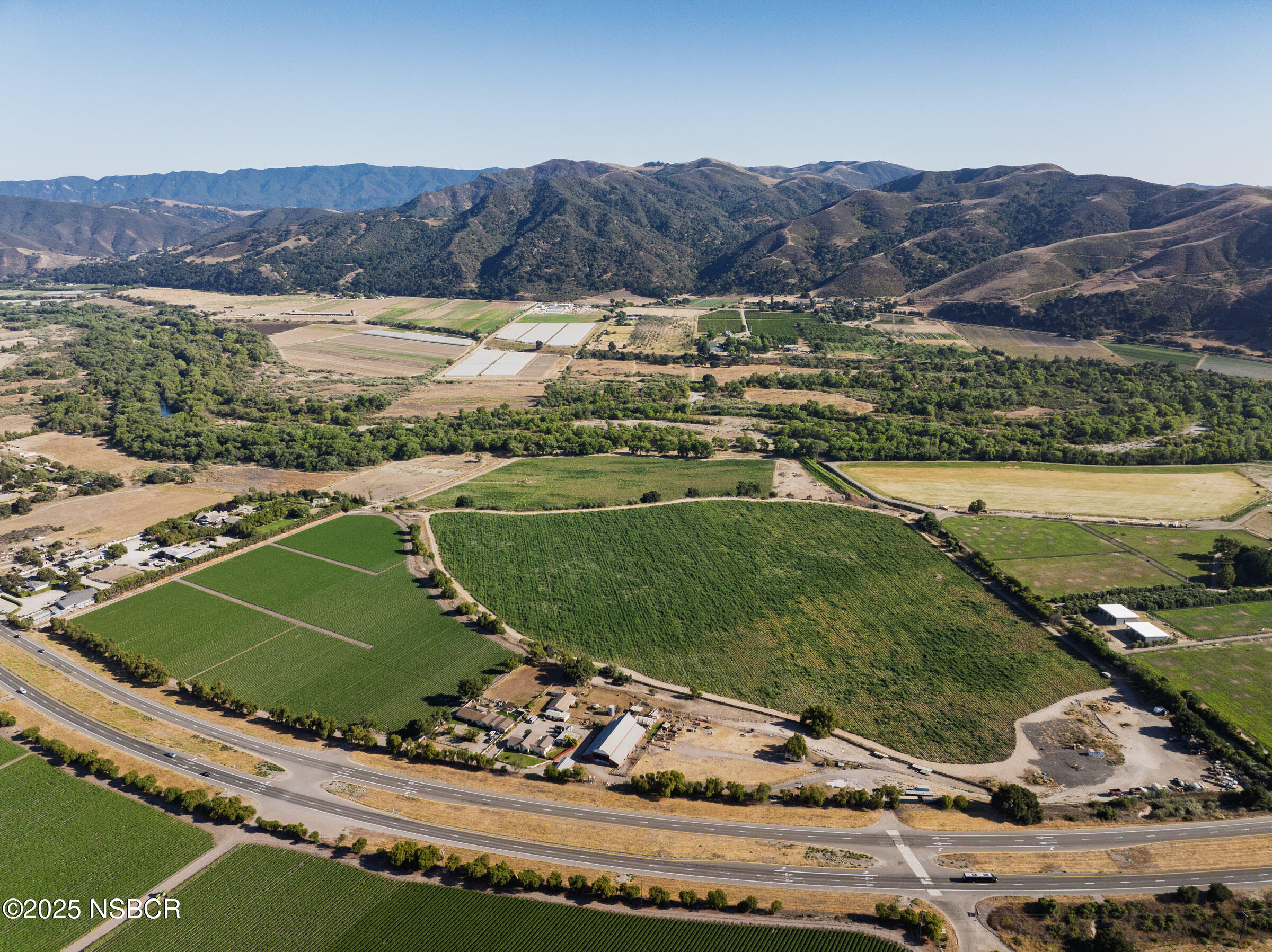 Buellton, California 93427, United States, 3 Bedrooms Bedrooms, ,3 BathroomsBathrooms,Residential,Active,196043