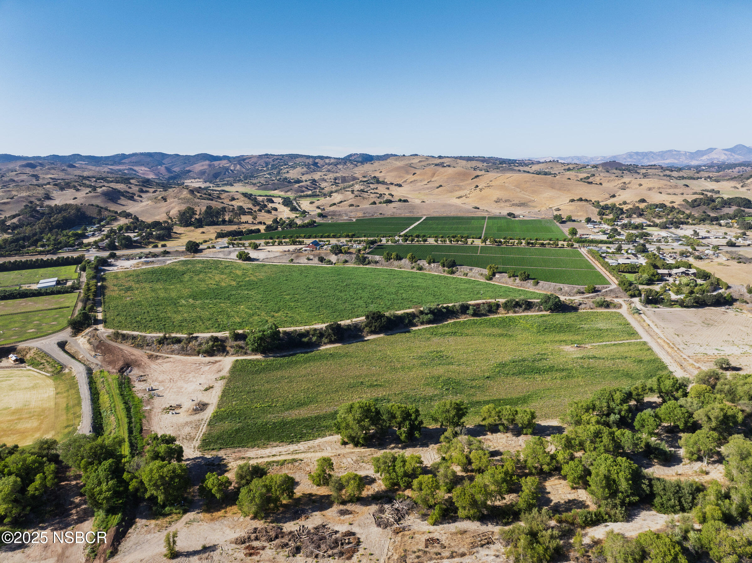 Buellton, California 93427, United States, 3 Bedrooms Bedrooms, ,3 BathroomsBathrooms,Residential,Active,196043