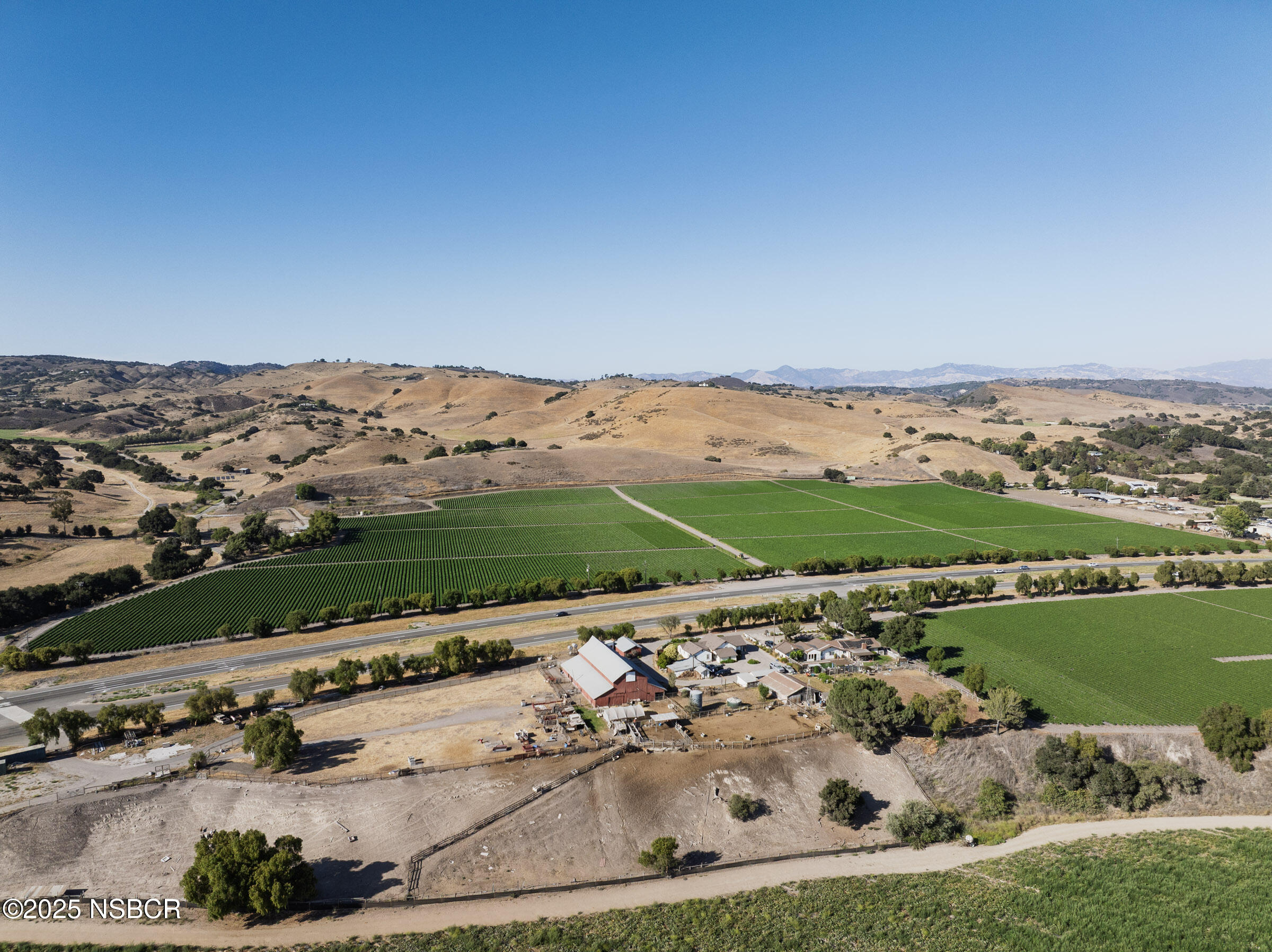 Buellton, California 93427, United States, 3 Bedrooms Bedrooms, ,3 BathroomsBathrooms,Residential,Active,196043