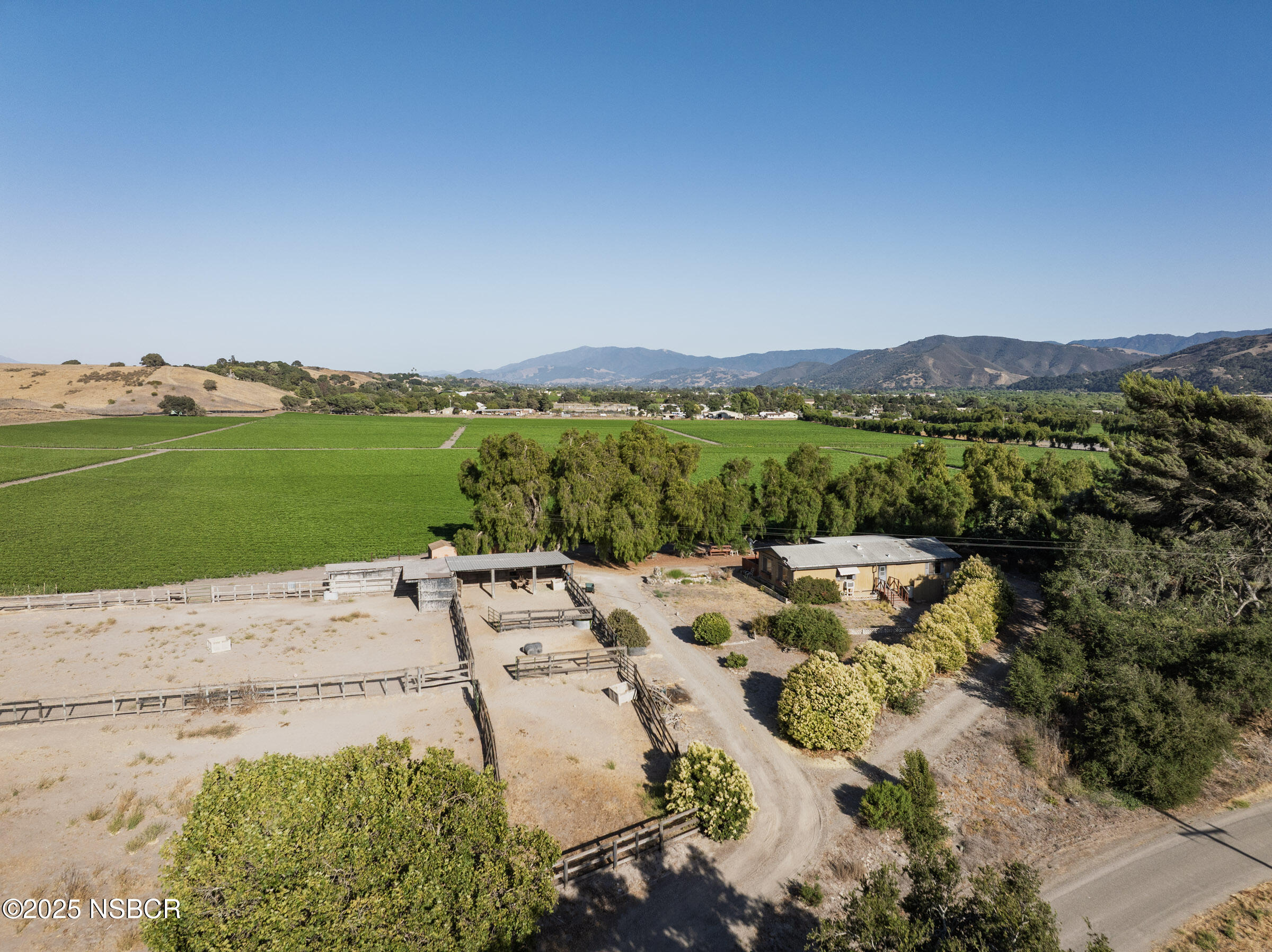 Buellton, California 93427, United States, 3 Bedrooms Bedrooms, ,3 BathroomsBathrooms,Residential,Active,196043