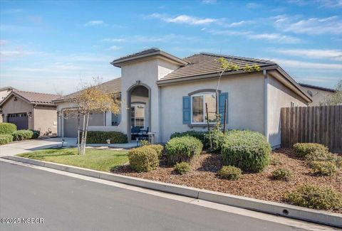 Photo of 1516 S Loyola Court, Santa Maria, CA 93458 (MLS # 25002067)