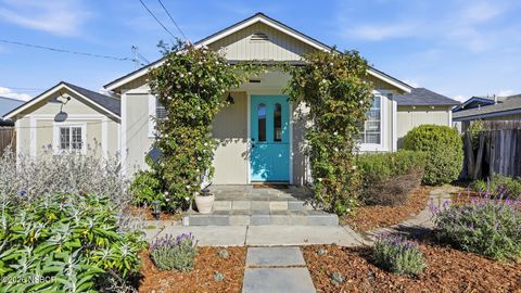 Photo of 545 Perkins Street, Los Alamos, CA 93440 (MLS # 26000116)