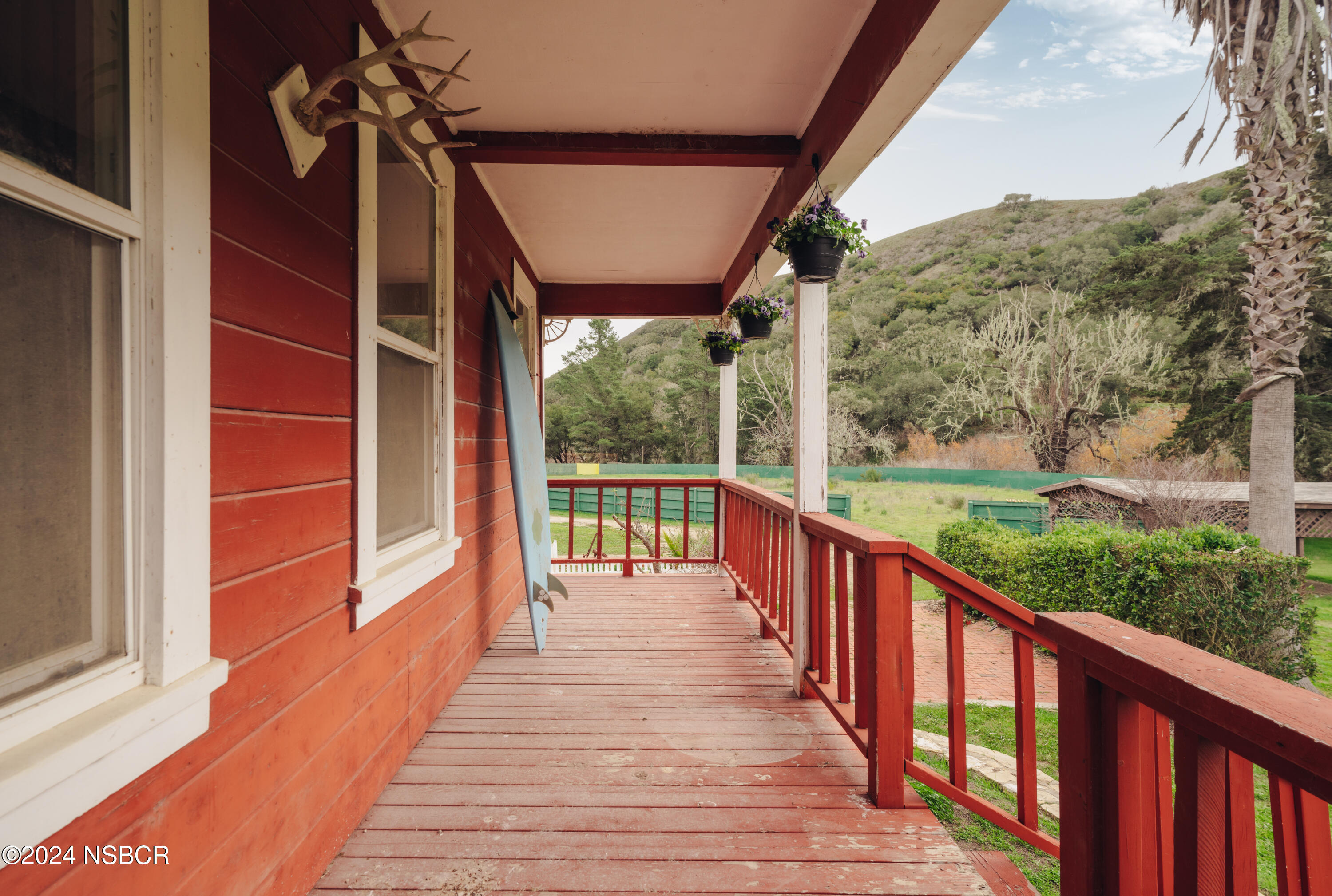 Lompoc, California 93436, United States, 10 Bedrooms Bedrooms, ,4 BathroomsBathrooms,Residential,Pending,196254