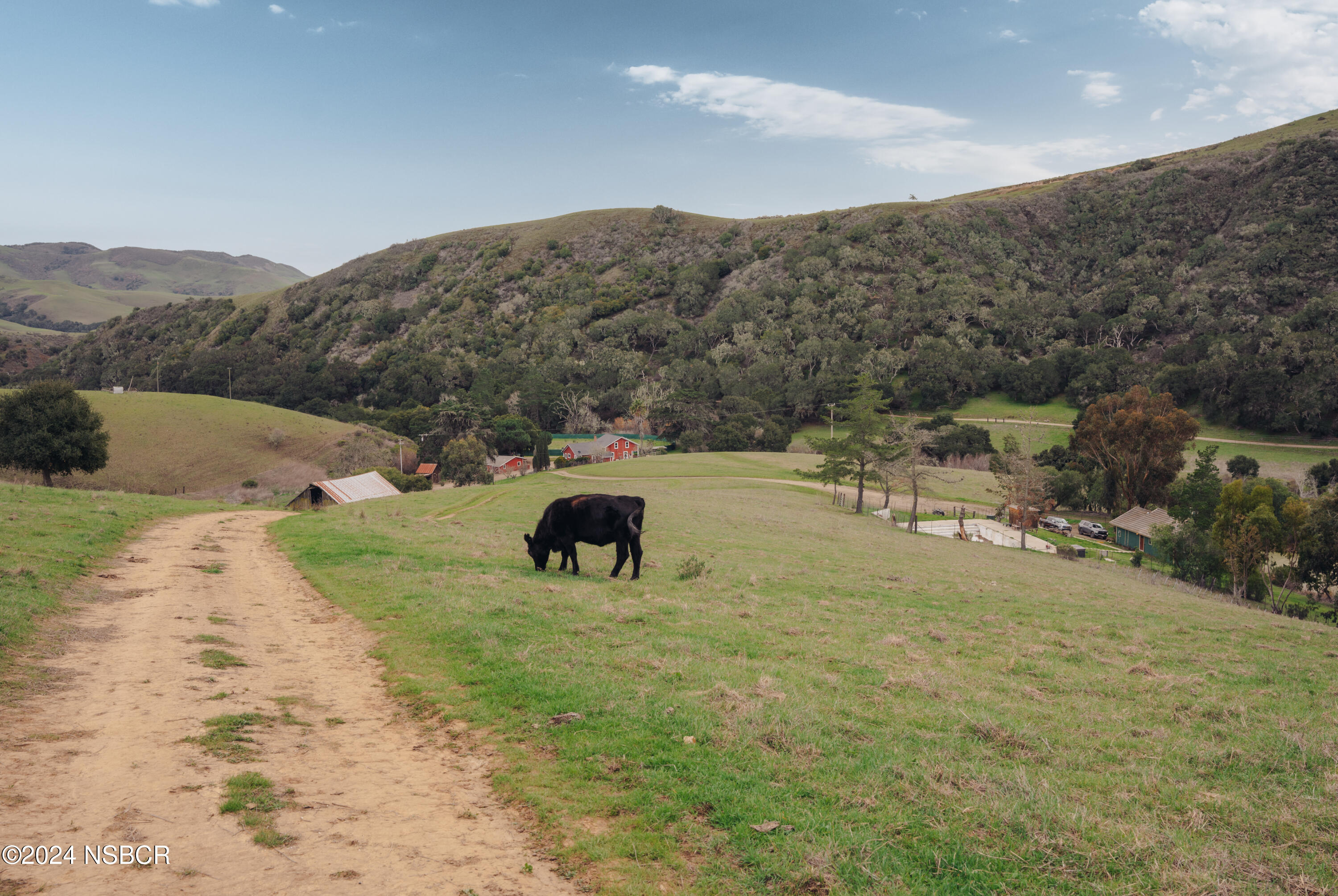 Lompoc, California 93436, United States, 10 Bedrooms Bedrooms, ,4 BathroomsBathrooms,Residential,Pending,196254