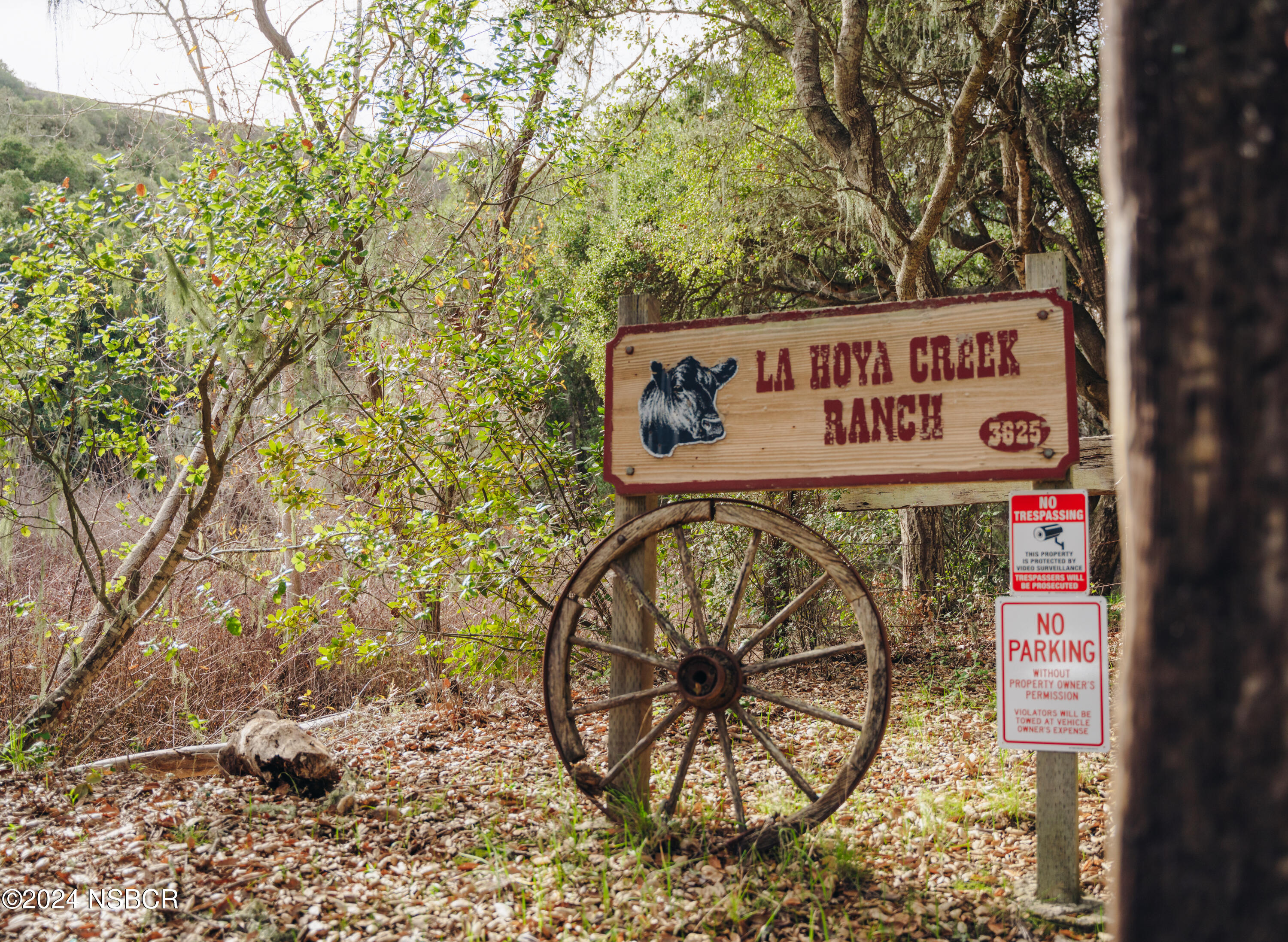 Lompoc, California 93436, United States, 10 Bedrooms Bedrooms, ,4 BathroomsBathrooms,Residential,Pending,196254