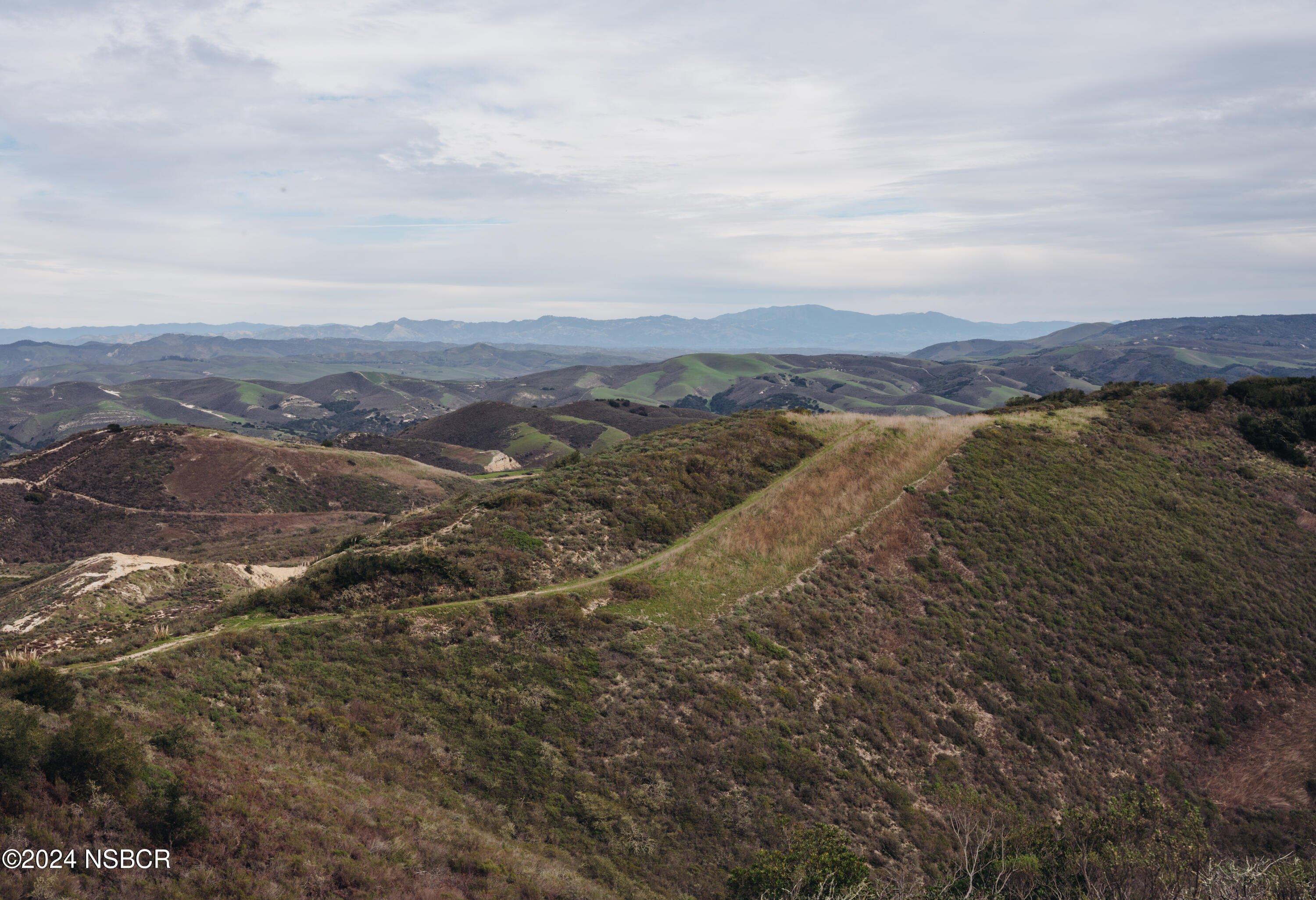 Lompoc, California 93436, United States, 10 Bedrooms Bedrooms, ,4 BathroomsBathrooms,Residential,Pending,196254