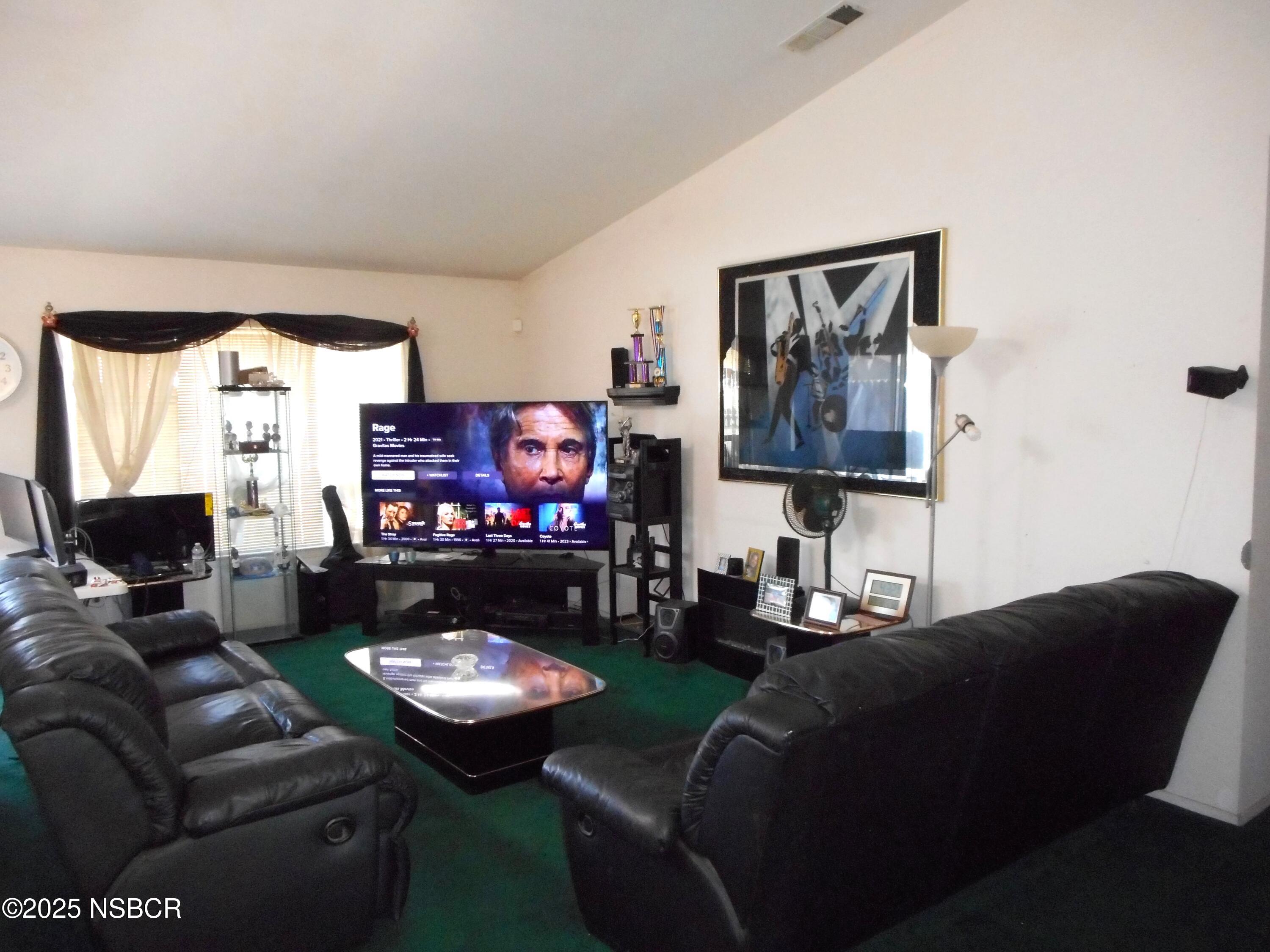 Santa Maria, California 93458, United States, 4 Bedrooms Bedrooms, ,2 BathroomsBathrooms,Residential,Pending,16743