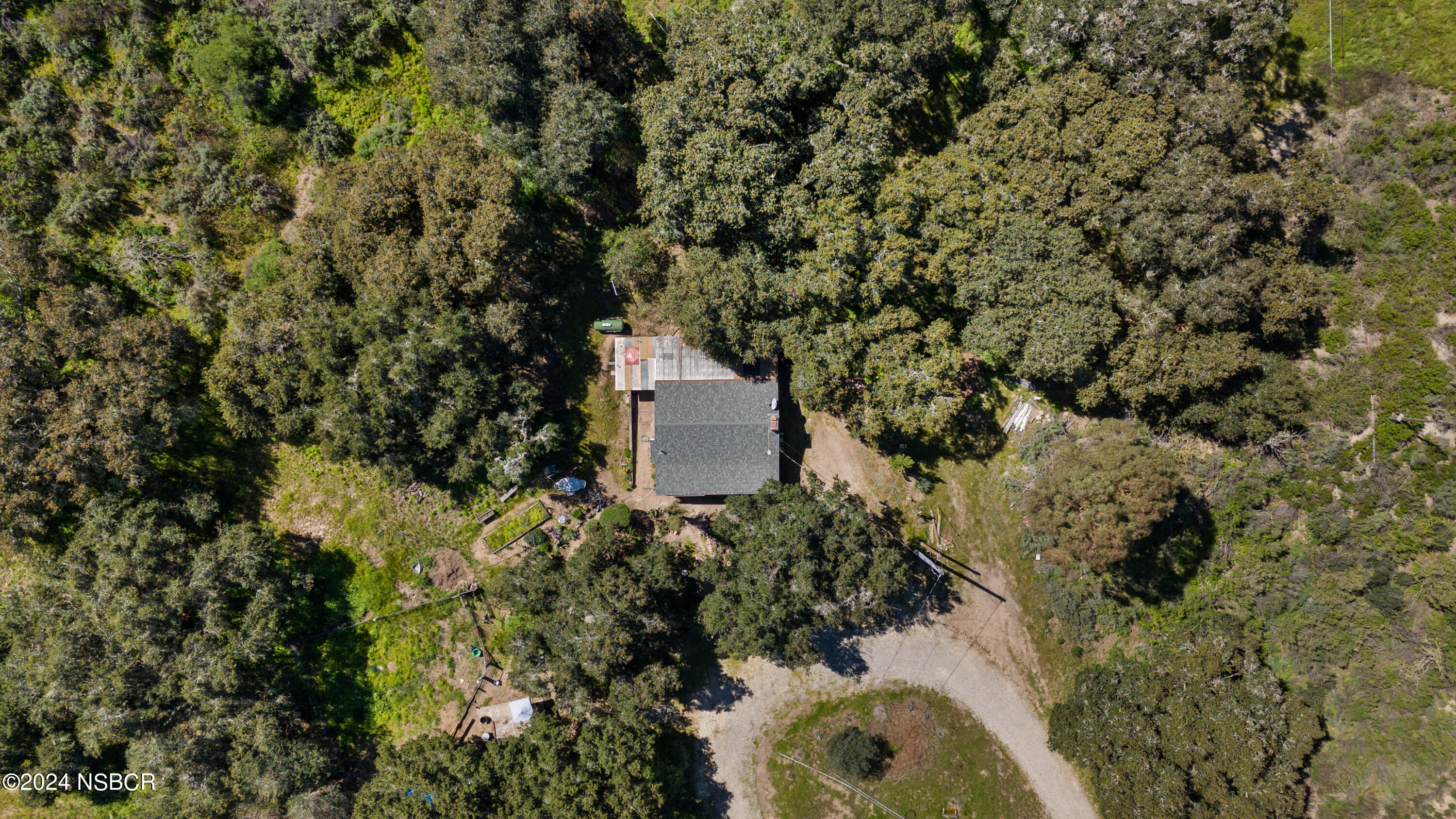 Solvang, California 93463, United States, 3 Bedrooms Bedrooms, ,2 BathroomsBathrooms,Residential,Active,91032