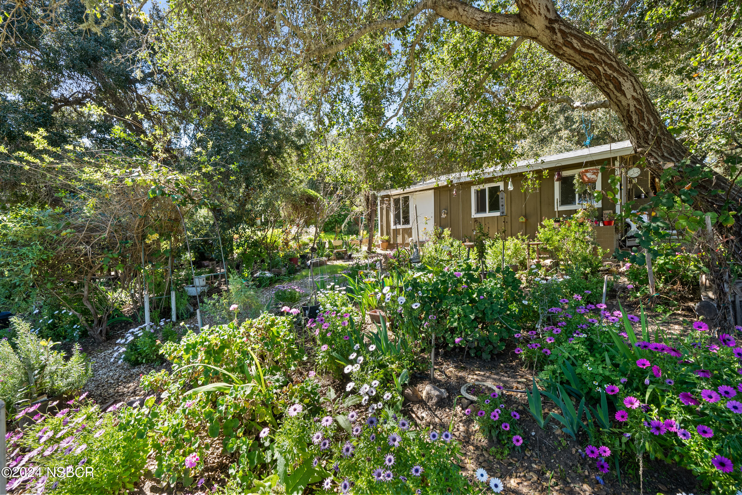 Solvang, California 93463, United States, 3 Bedrooms Bedrooms, ,2 BathroomsBathrooms,Residential,Active,91032