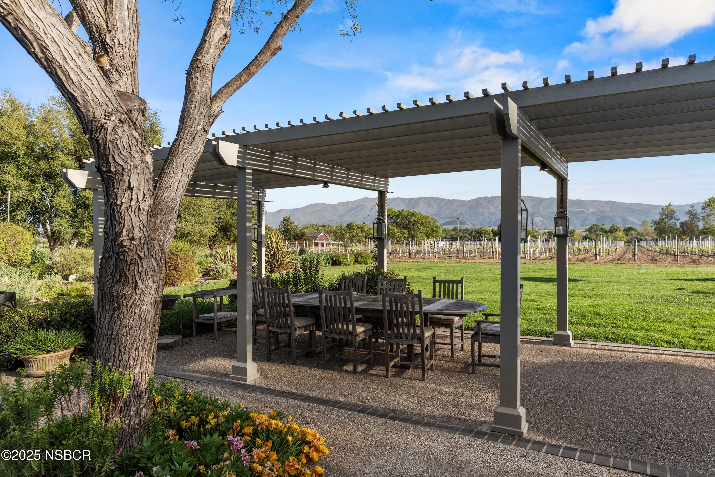 Santa Ynez, California 93460, United States, 4 Bedrooms Bedrooms, ,3 BathroomsBathrooms,Residential,Pending,121507