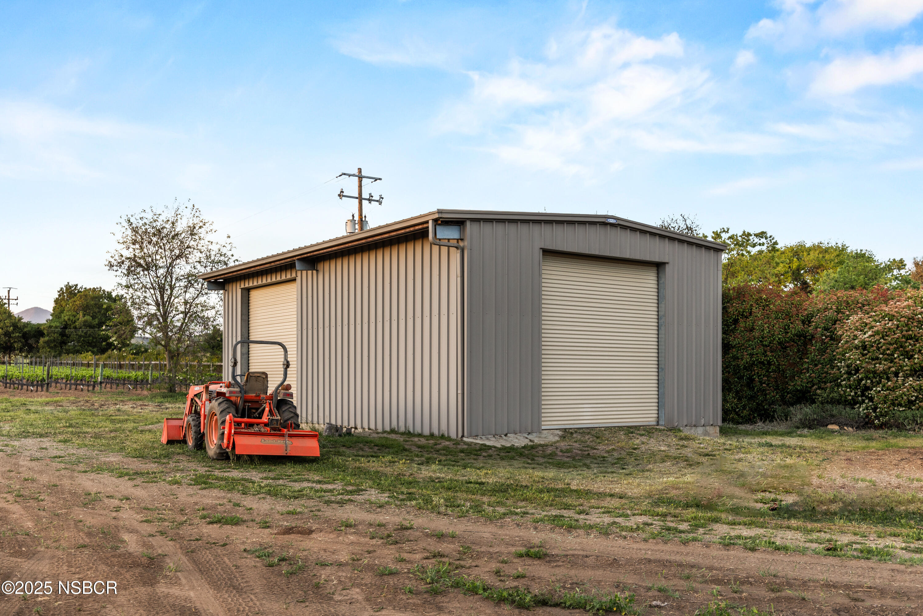 Santa Ynez, California 93460, United States, 4 Bedrooms Bedrooms, ,3 BathroomsBathrooms,Residential,Pending,121507