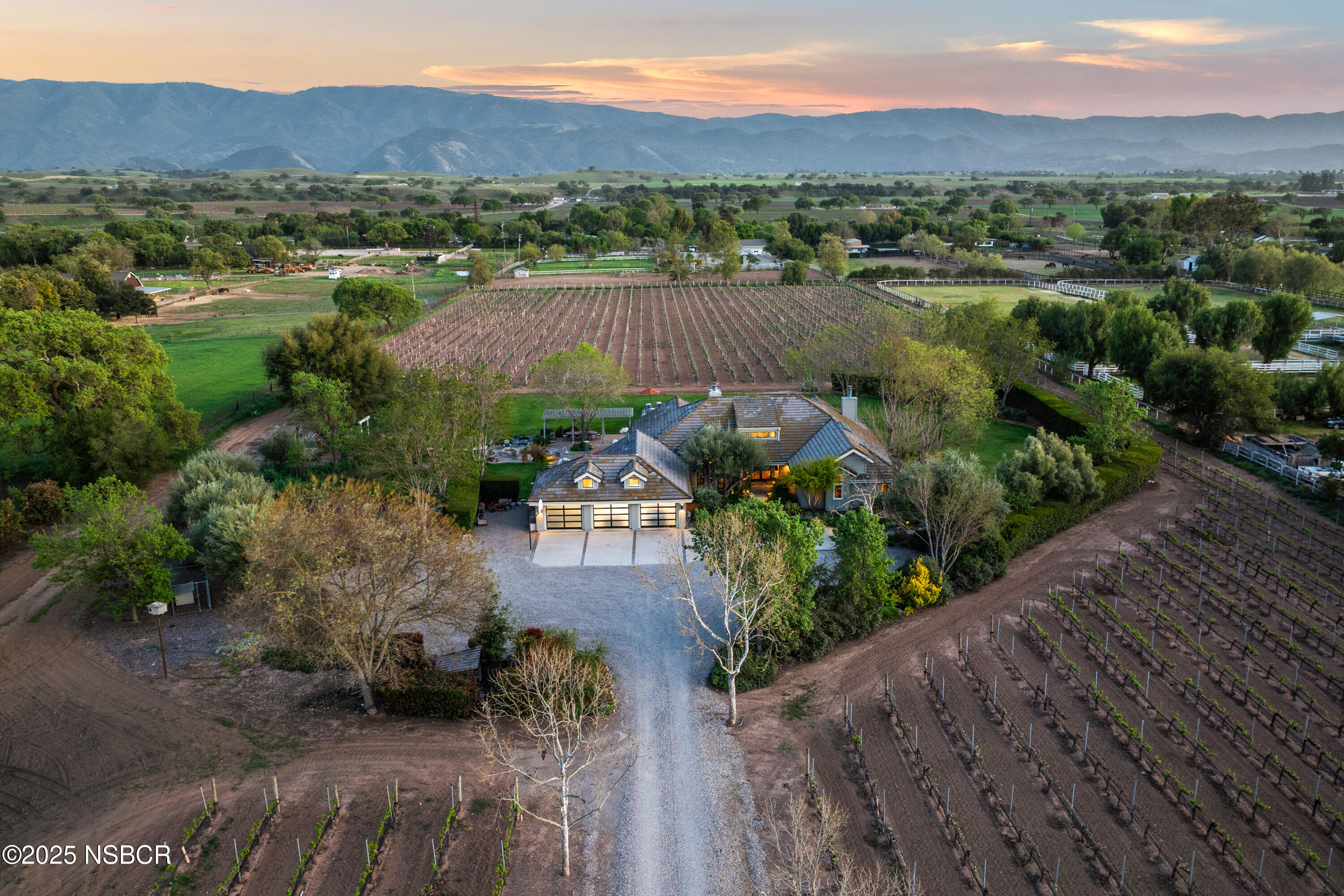 Santa Ynez, California 93460, United States, 4 Bedrooms Bedrooms, ,3 BathroomsBathrooms,Residential,Pending,121507